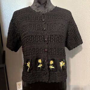 VTG Crochet Cardigan Womens M/L Sunflower Embroidered‎ Short Sleeve Cottagecore